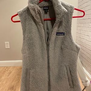 Patagonia XS gray Sherpa vest